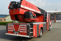 DLAK23-12Damme003