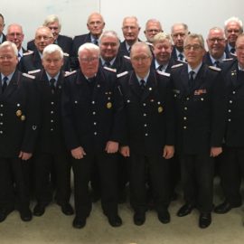 17.11.2016 Ehemalige Feuerwehrmänner trafen sich im Feuerwehrhaus Damme 17.11.2016 Ehemalige Feuerwehrmänner trafen sich im Feuerwehrhaus Damme
