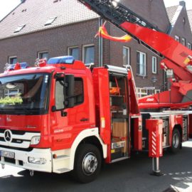 14.05.2016 Landkreis Vechta hat neue Drehleiter in Dienst gestellt – Standort in Damme 14.05.2016 Landkreis Vechta hat neue Drehleiter in Dienst gestellt – Standort in Damme