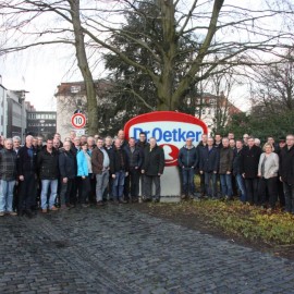 02.03.2016 Weiterbildungsfahrt führte zu Schlingmann und Dr. Oetker 02.03.2016 Weiterbildungsfahrt führte zu Schlingmann und Dr. Oetker